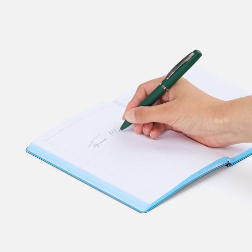 Ручка шариковая Bolt Soft Touch, зеленая фото 5 Ручка шариковая Bolt Soft Touch, зеленая фото 5