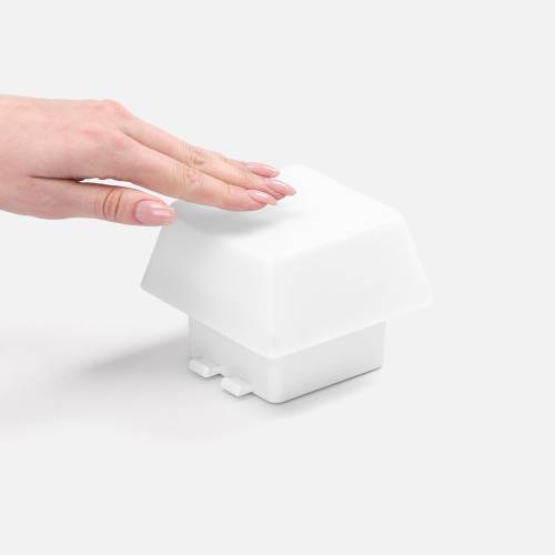 Светильник с подставкой для смартфона Knoppi, белый фото 6 Светильник с подставкой для смартфона Knoppi, белый фото 6