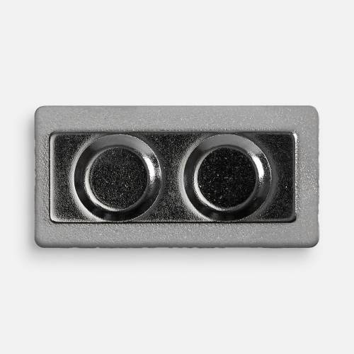 Значок Magnet Matto, серебристый глянцевый фото 5 Значок Magnet Matto, серебристый глянцевый фото 5